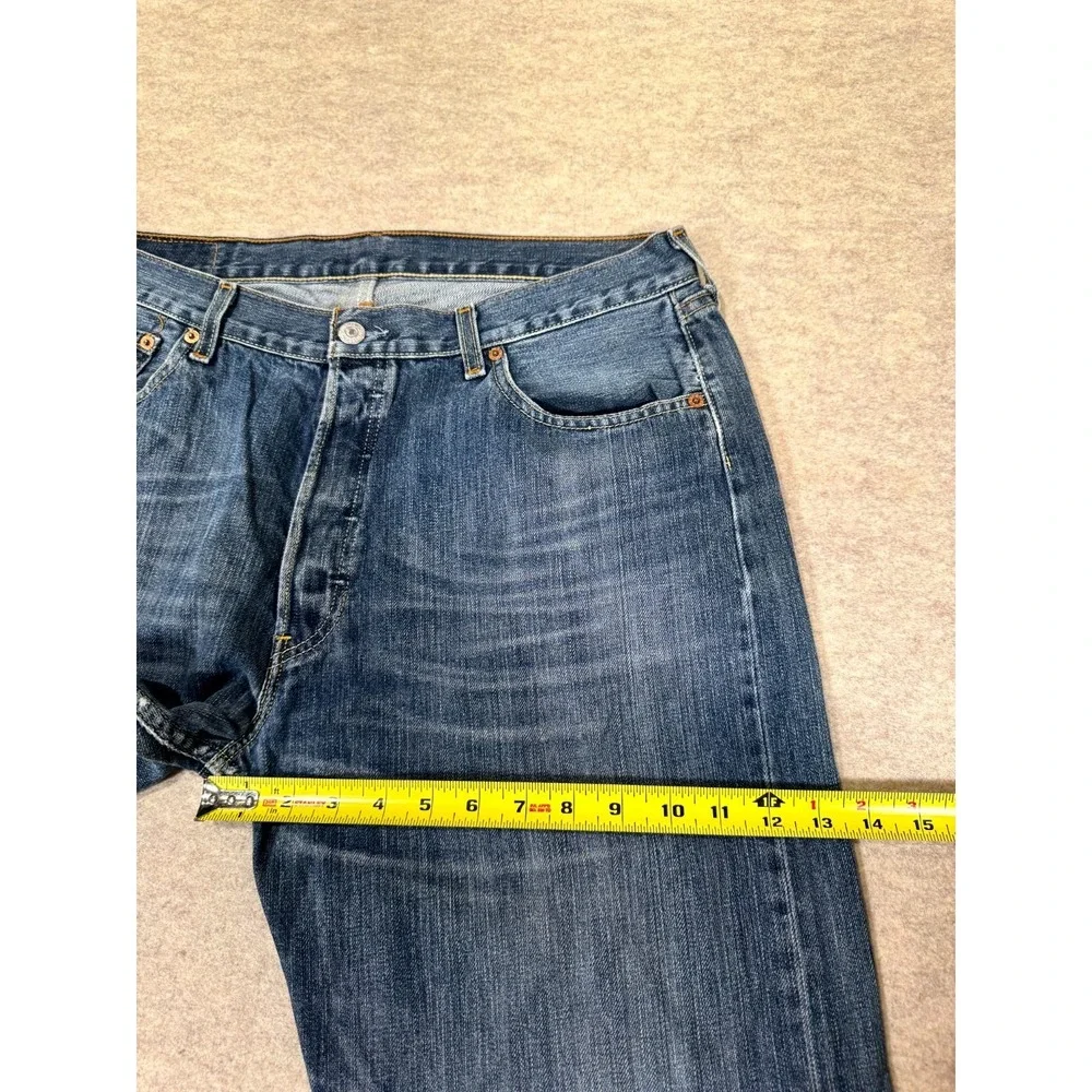 Levis 501‎ Straight Fit Jeans Mens 36x32 Blue Whiskering Denim Cotton Button Fly